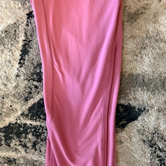 Lululemon Pink Women's leggings, size 6 - Picture 1 of 3